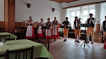 SETKÁNÍ OBČANŮ V BEZDĚKOVSKÉ ŠKOLE