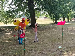 Bezděkovská alej s českými večerníčky