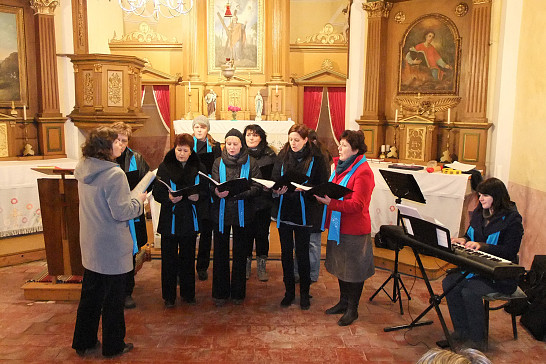 VÁNOČNÍ KONCERT A VÝSTAVA V BEZDĚKOVĚ 2014