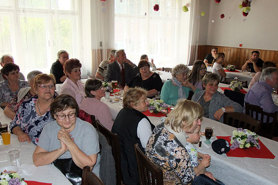 Setkání důchodců a oslava Dne matek 2019